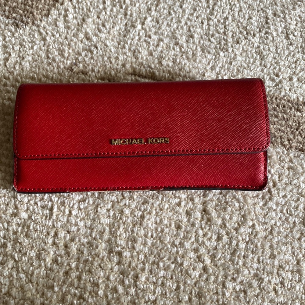 Red Wallet